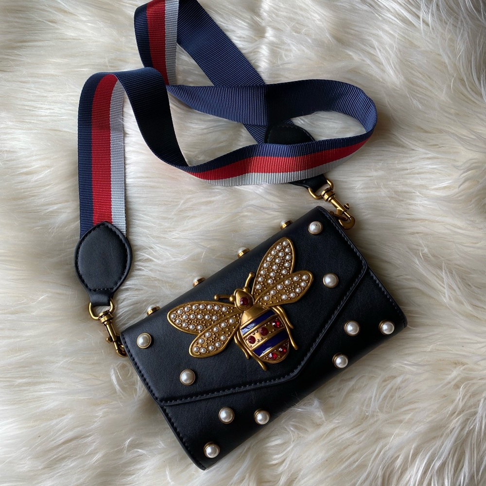 Crossbody bag.